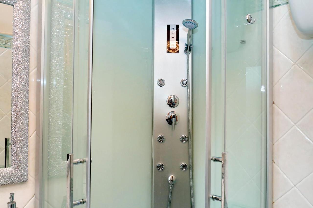 Luxury Domus Roma