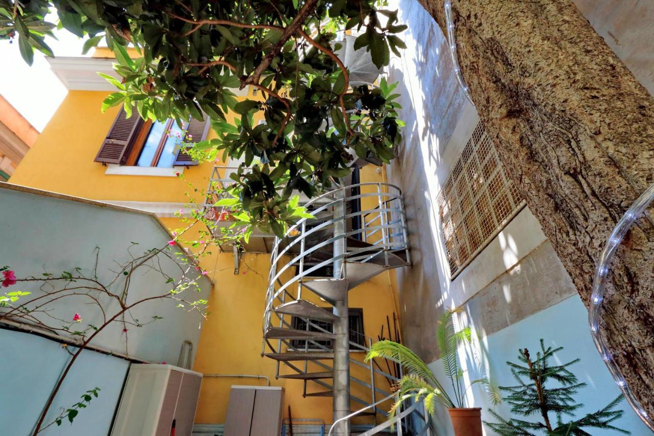 Luxury Domus *